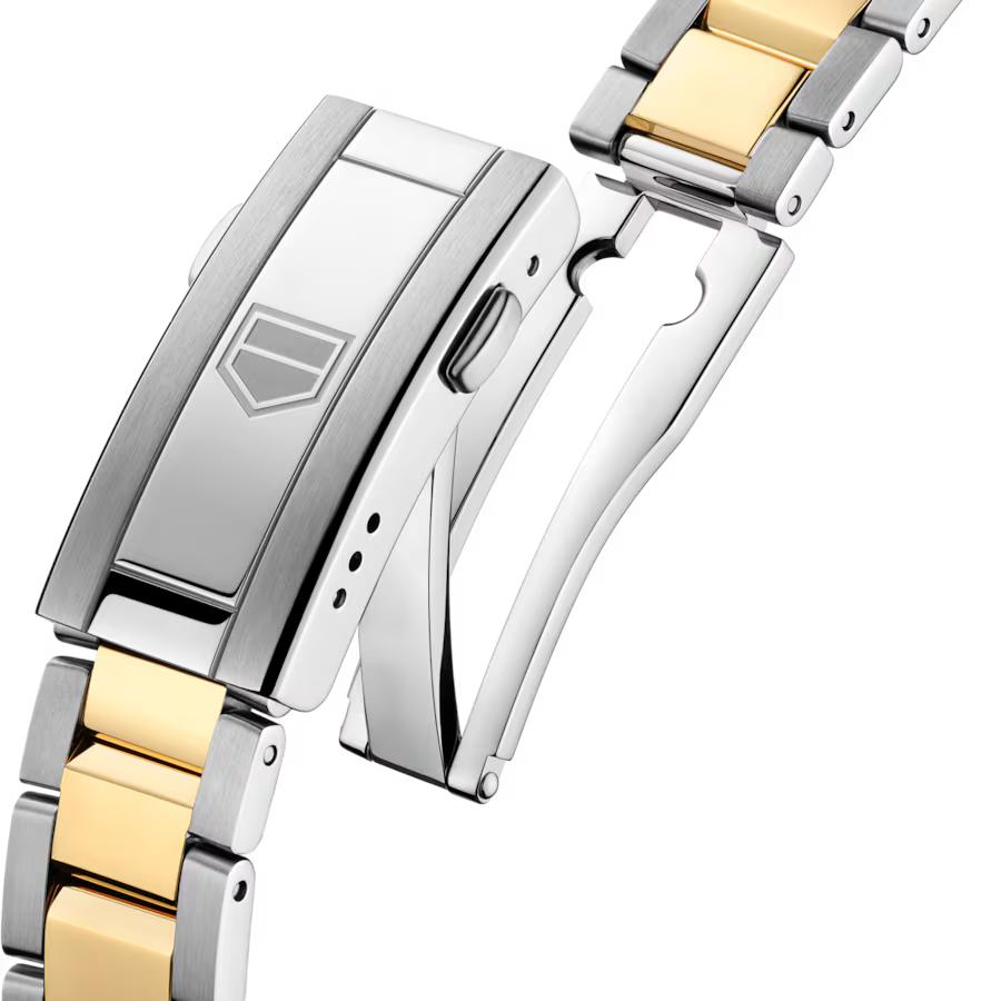 TAG Hauer Aquaracer Professional 200 SolarGraph Mens Watch