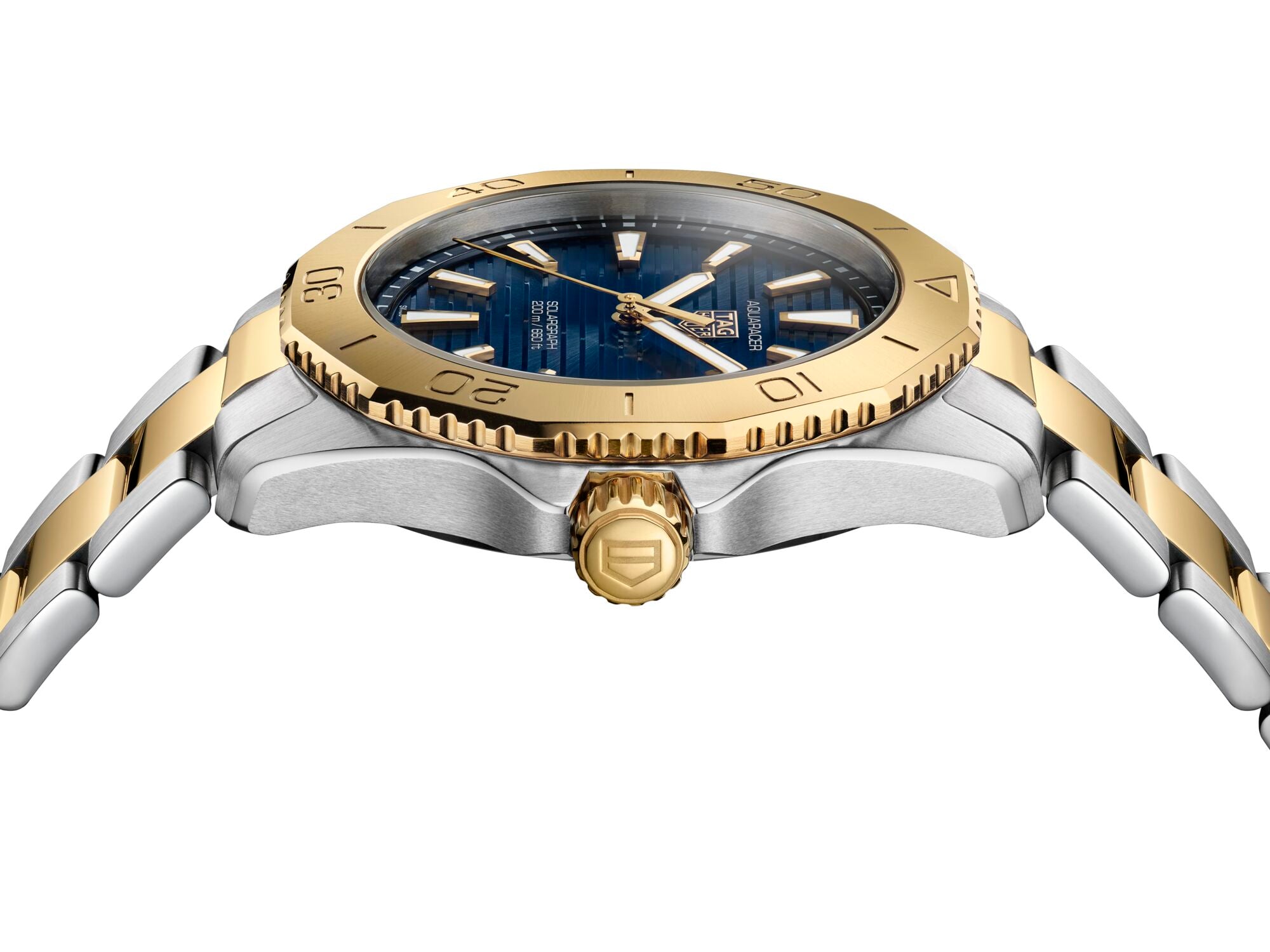 TAG Heuer Aquaracer Professional 200 Solargraph Mens Watch