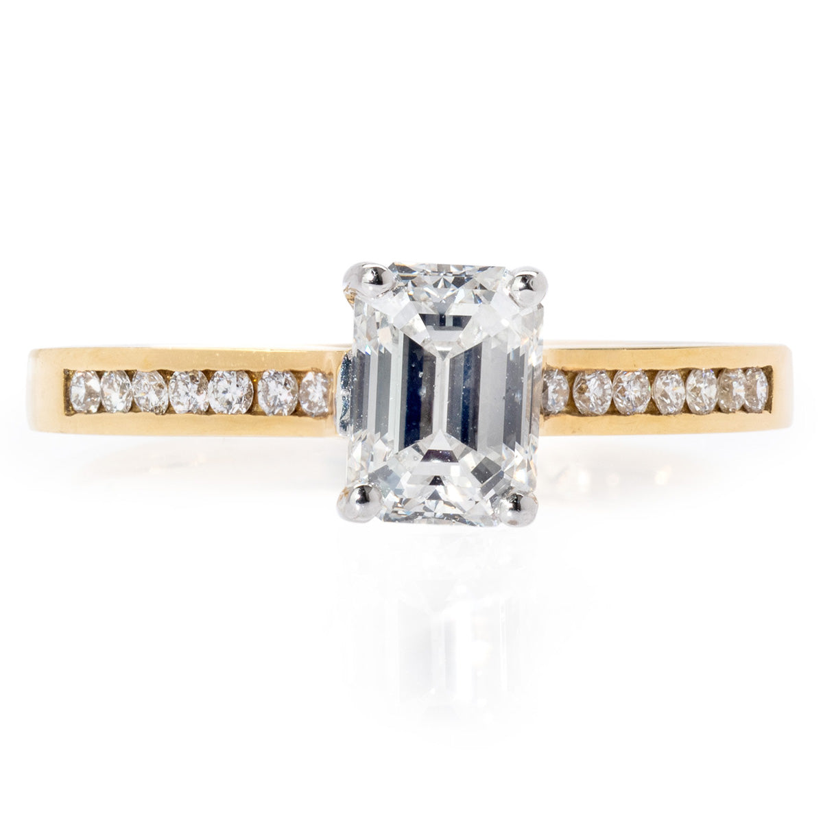 18ct Yellow Gold Emerald Cut Diamond Ring