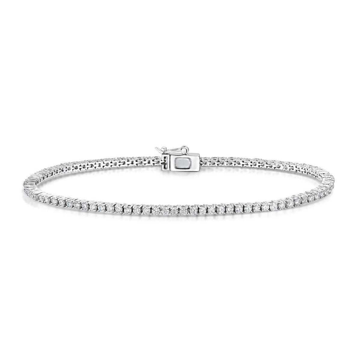 diamond bracelet with fastener in white gold colour