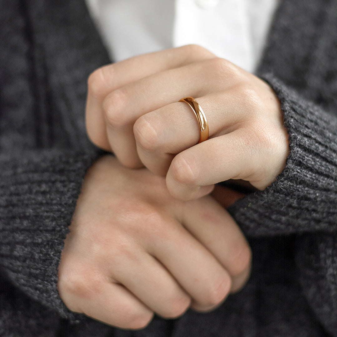 4.0mm 9ct Rose Gold Classic Court Wedding Band