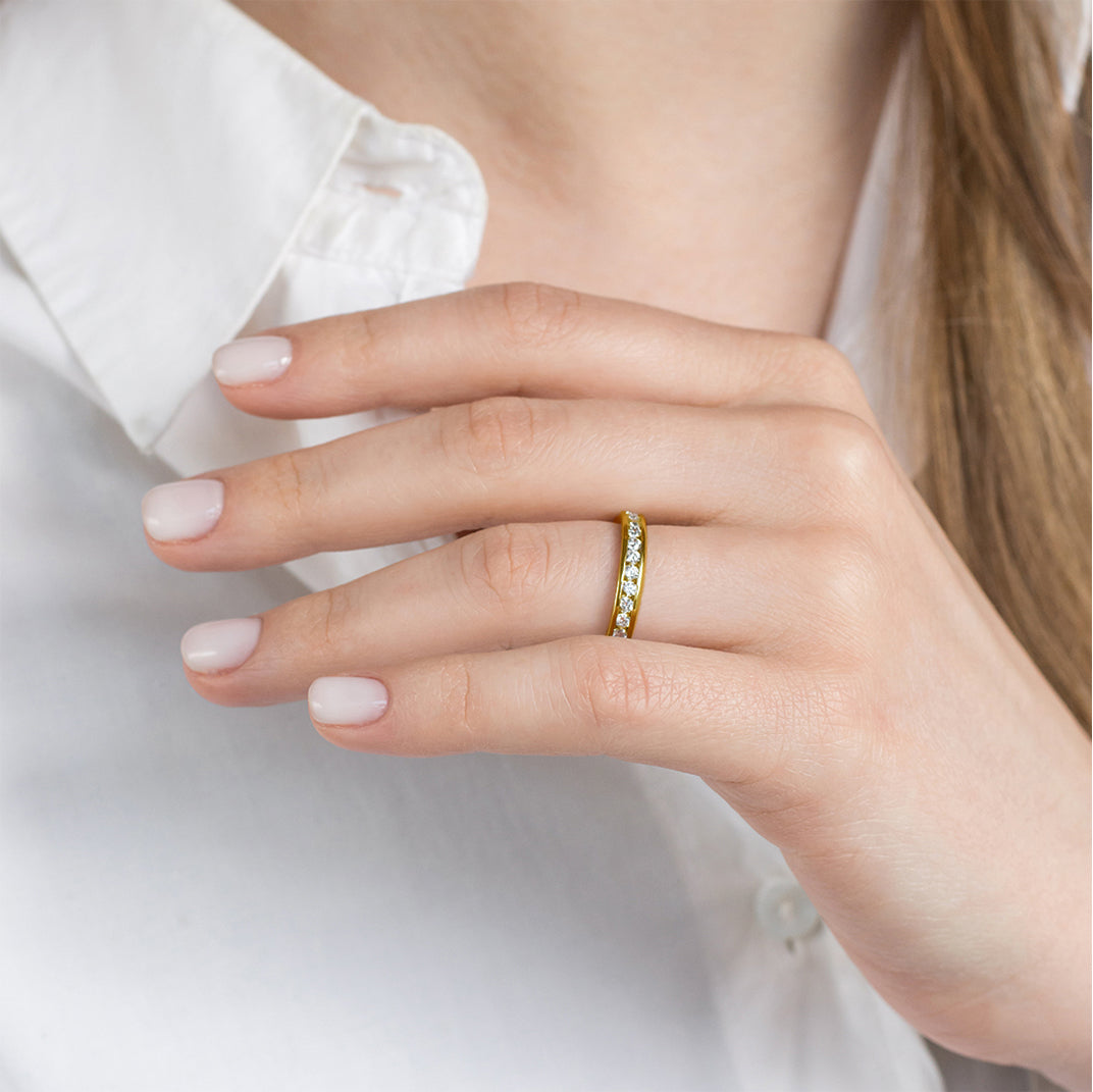 Beloved 18ct Yellow Gold 0.75ct Half Diamond Band
