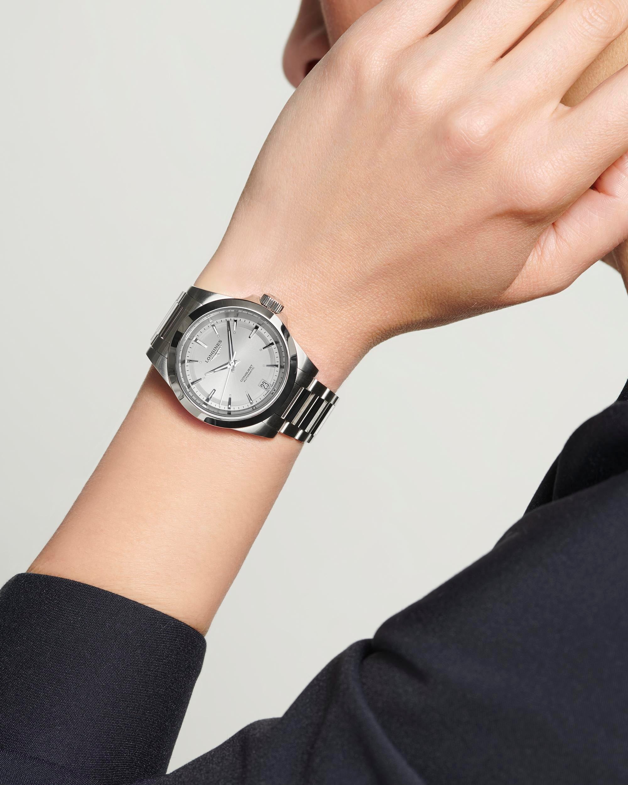 Longines Conquest Sunray Silver Dial Ladies Watch