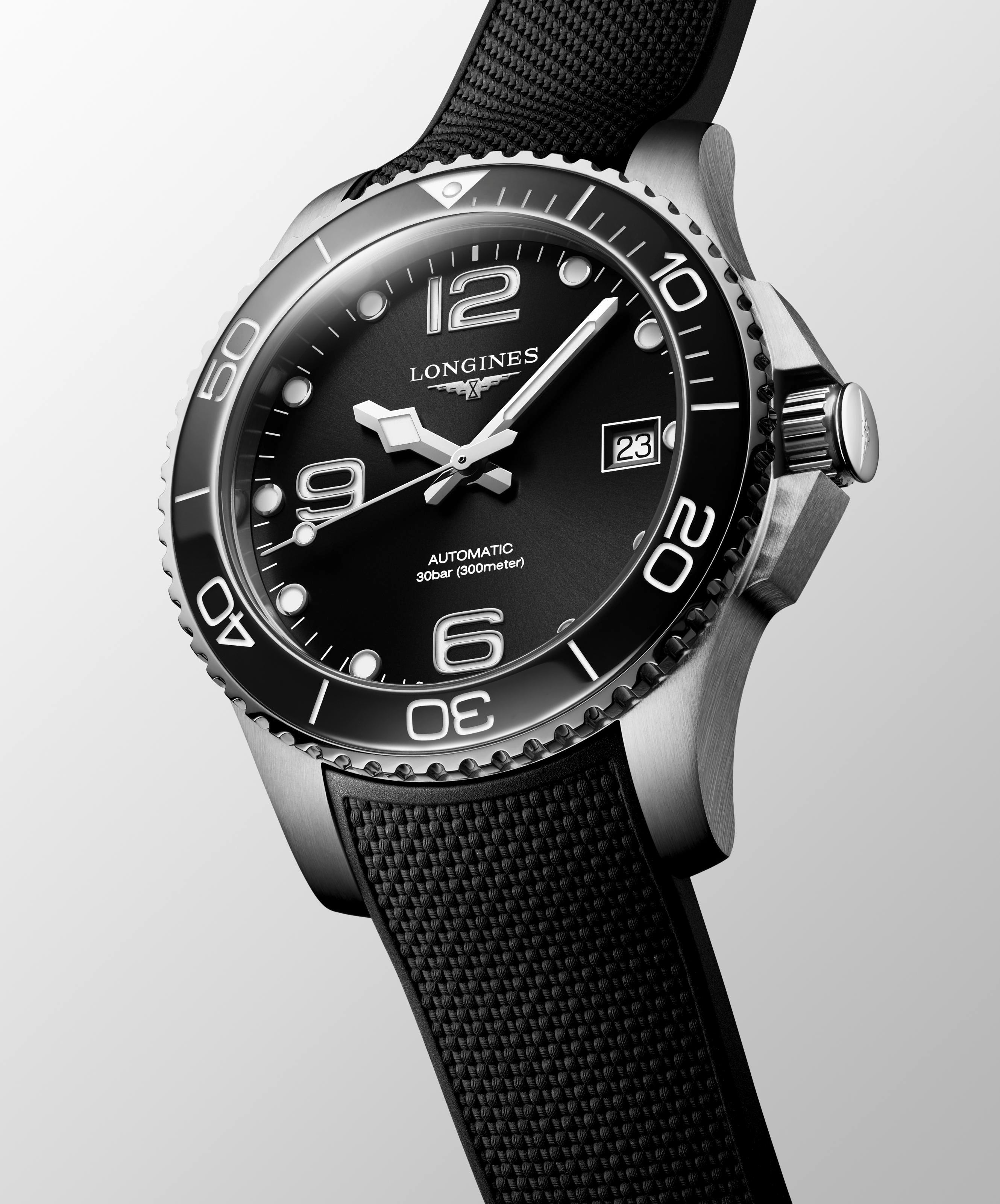 Longlines HydroConquest Black Dial Men's Watch
