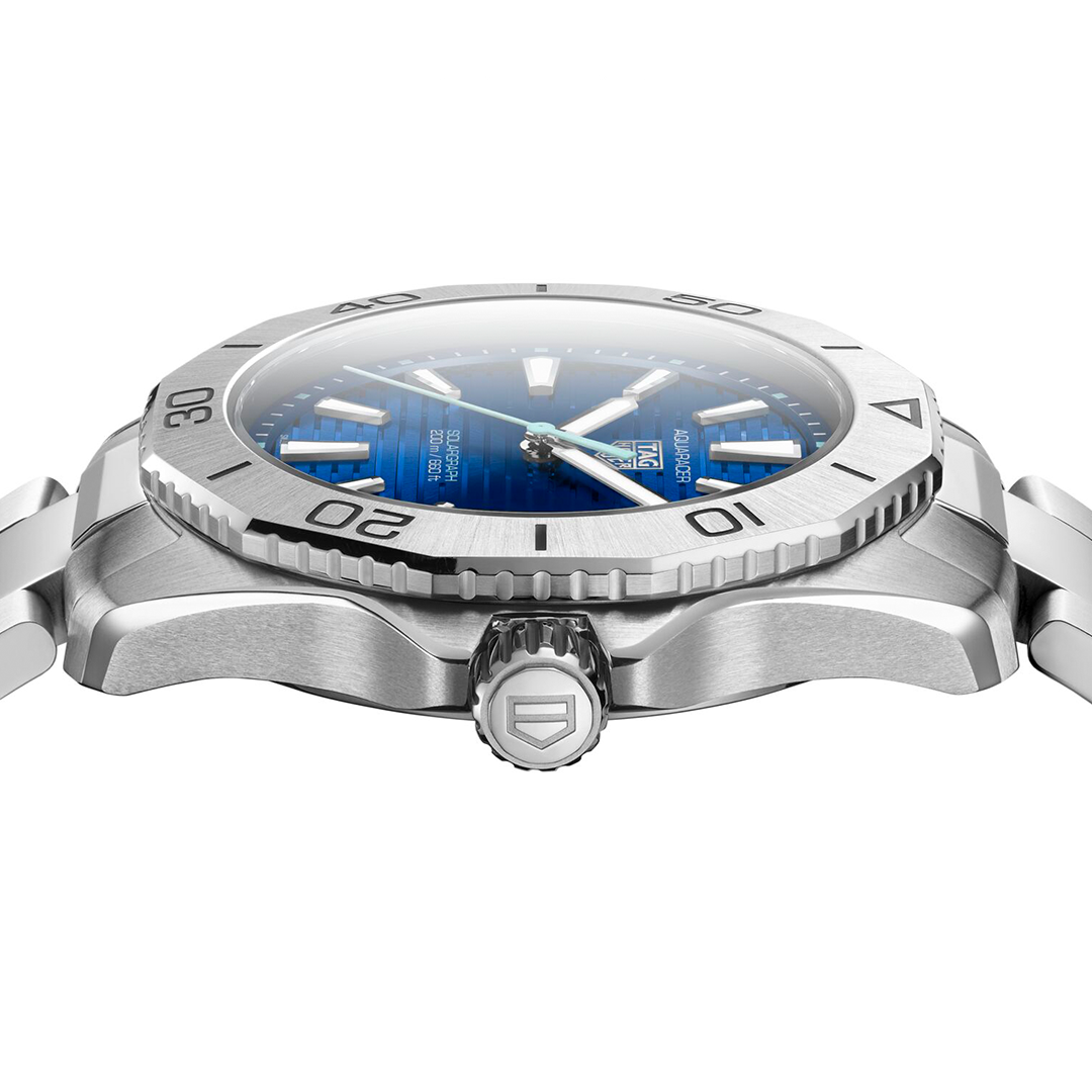 TAG Heuer Aquaracer Professional 200 Solargraph Blue Men's Watch