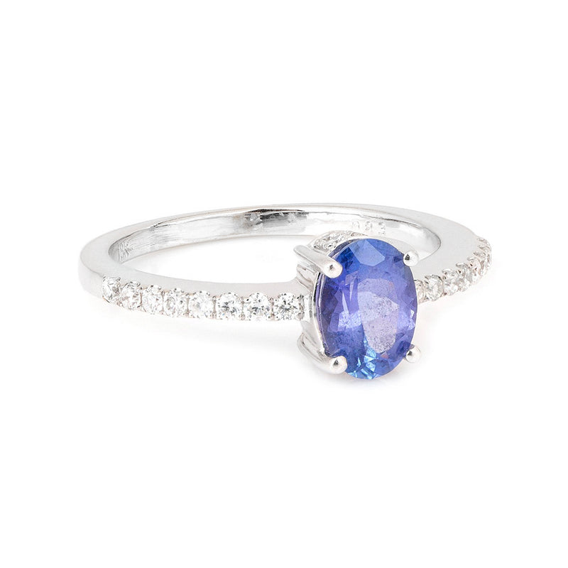 Pre-Owned 18ct Oval Tanzanite and Diamond Ring