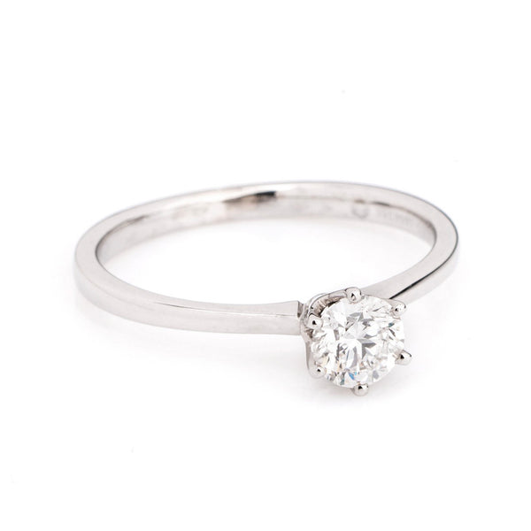 Pre-Owned 18ct White Gold Round Brilliant Cut Diamond Solitaire Ring