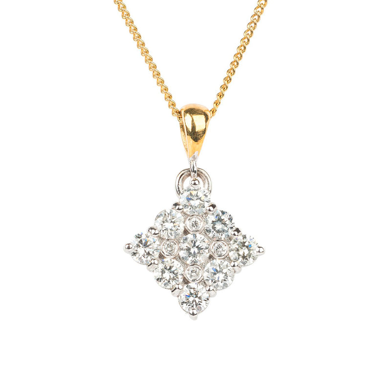 Pre-Owned 18ct Yellow Gold Diamond Cluster Pendant