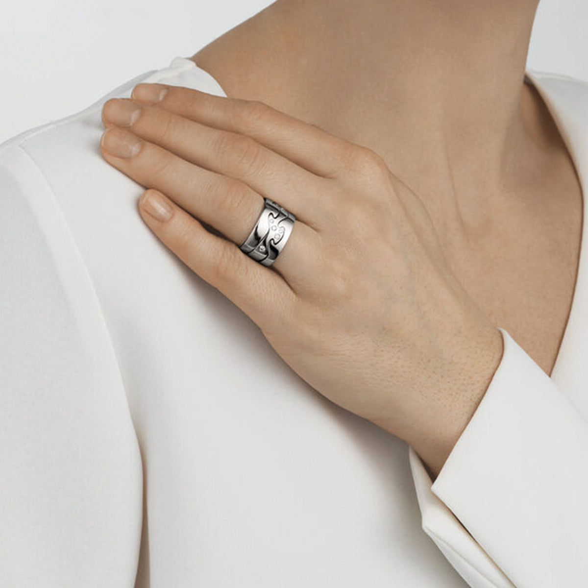 Georg Jensen 18ct. White Gold Diamond Fusion Centre Ring
