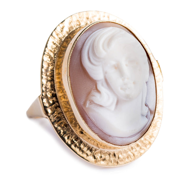 9ct Cameo Ring