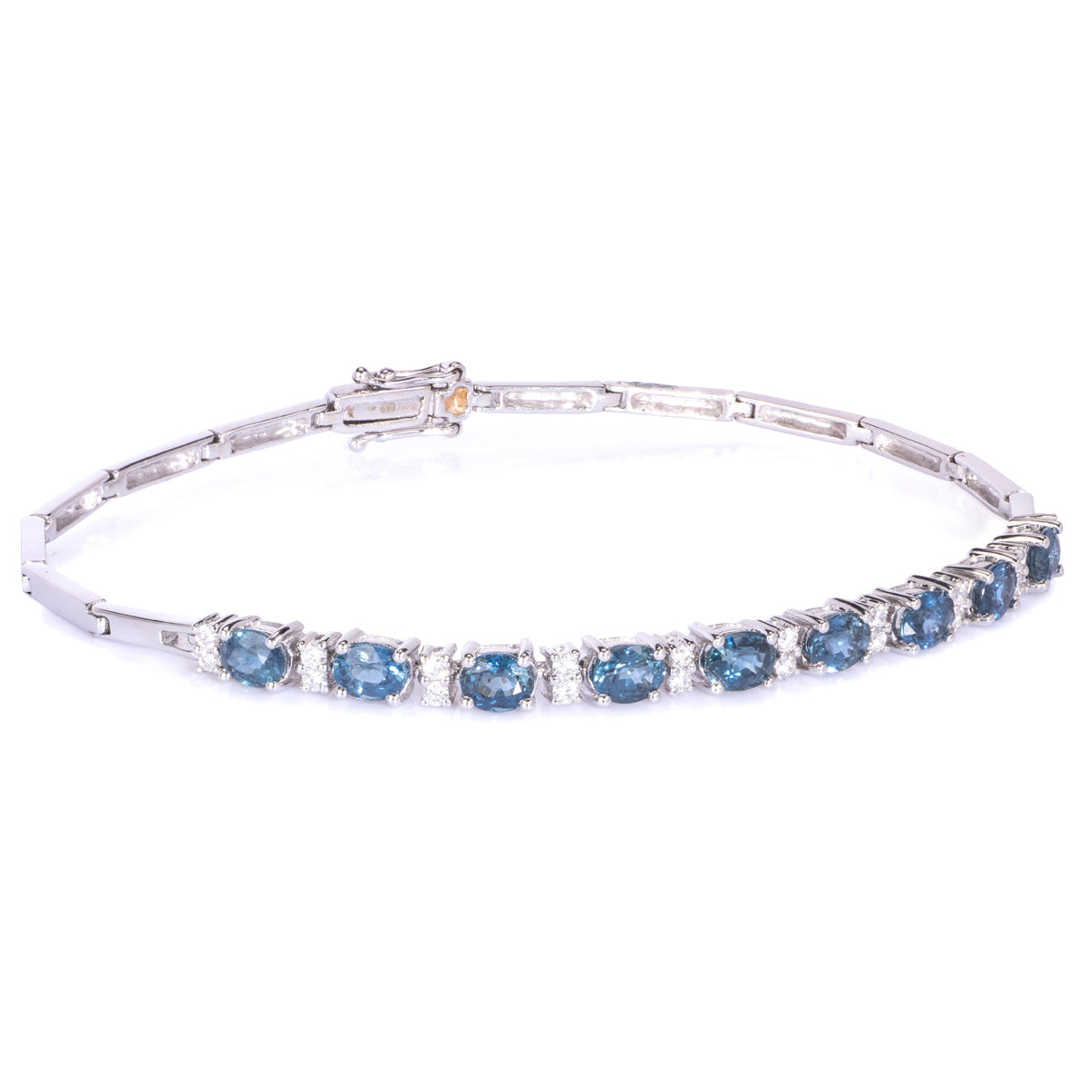 Bradleys 18ct Sapphire and Diamond Bracelet