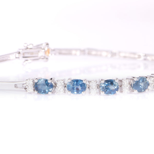 Bradleys 18ct Sapphire and Diamond Bracelet