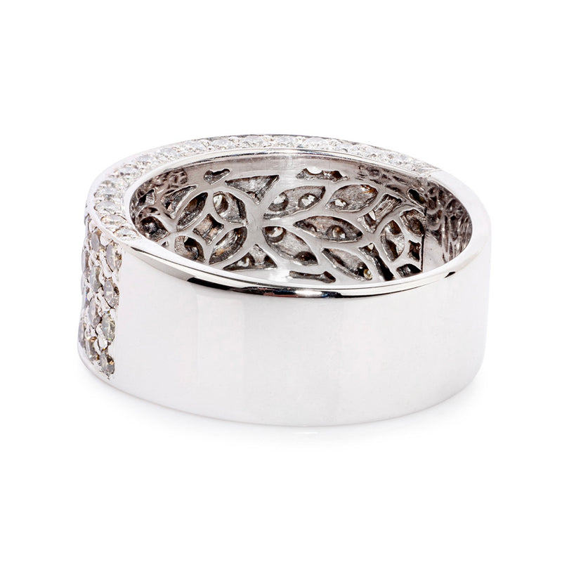 Pre-Owned Pavé Diamond Ring in White Gold