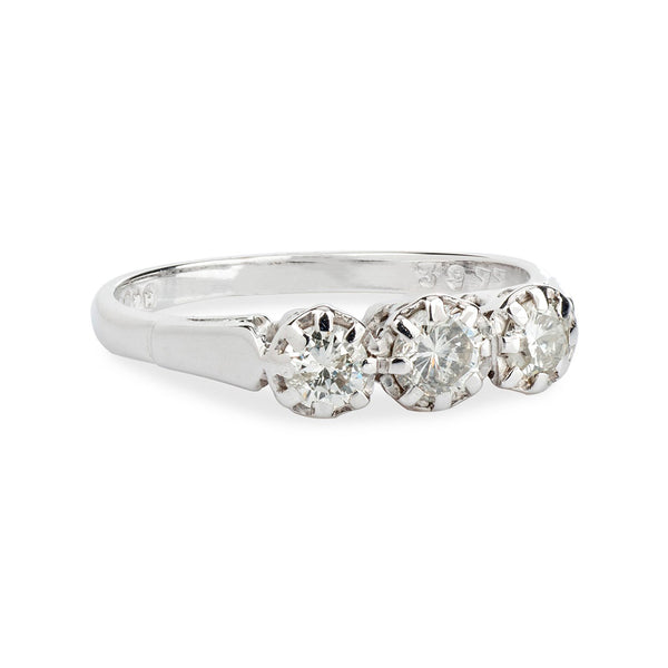 Pre-Owned 18ct 3 Stone Diamond Ring