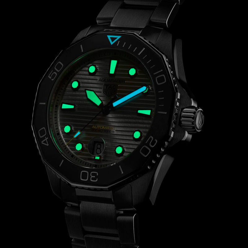 TAG Heuer Aquaracer 43mm Grey Men's Watch